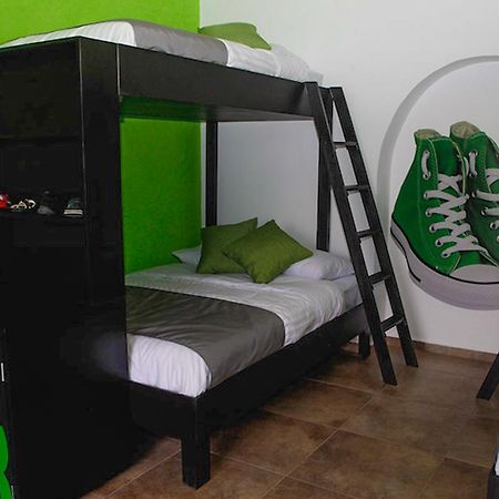 Hostal El Armario León Exterior foto